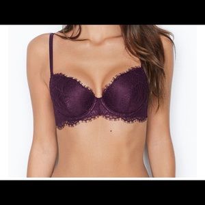 Victoria Secret Bra.